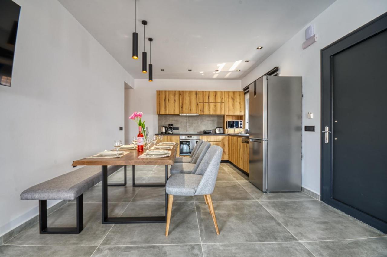 Terra Secreta Luxury